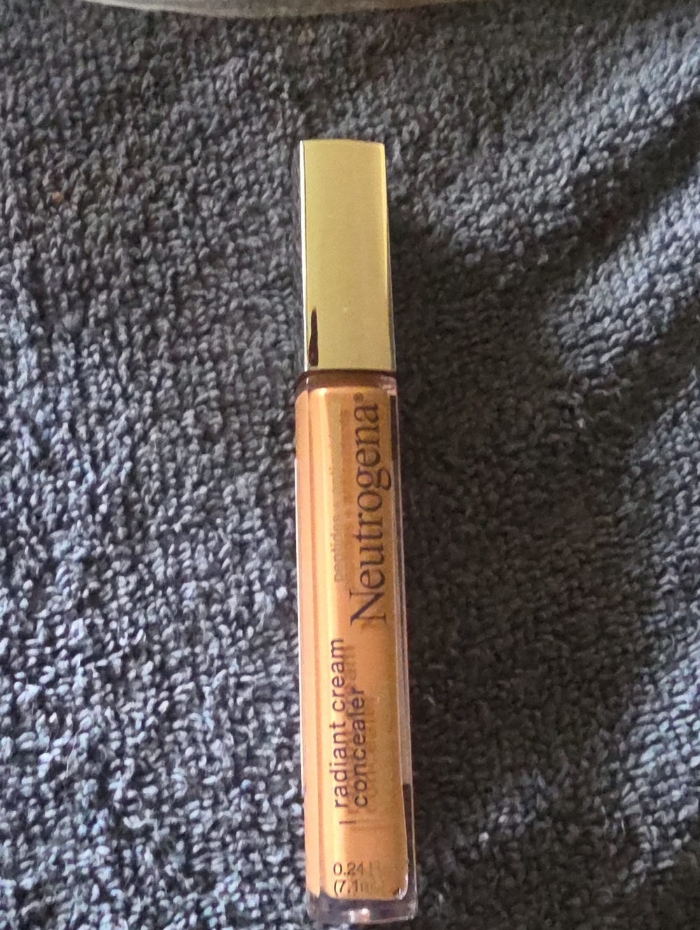 3 FOR $9 SEE DETAILS Neutrogena Radiant Cream Concealer - Toffee Medium 03 Shade
